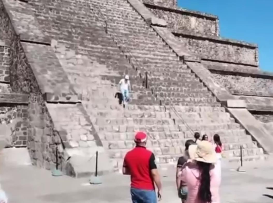 Los internautas se mostraron indignados ante el hecho. Imagen: Captura de pantalla.