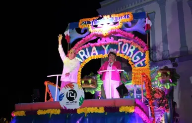 Presentan carros alegóricos del carnaval de Progreso