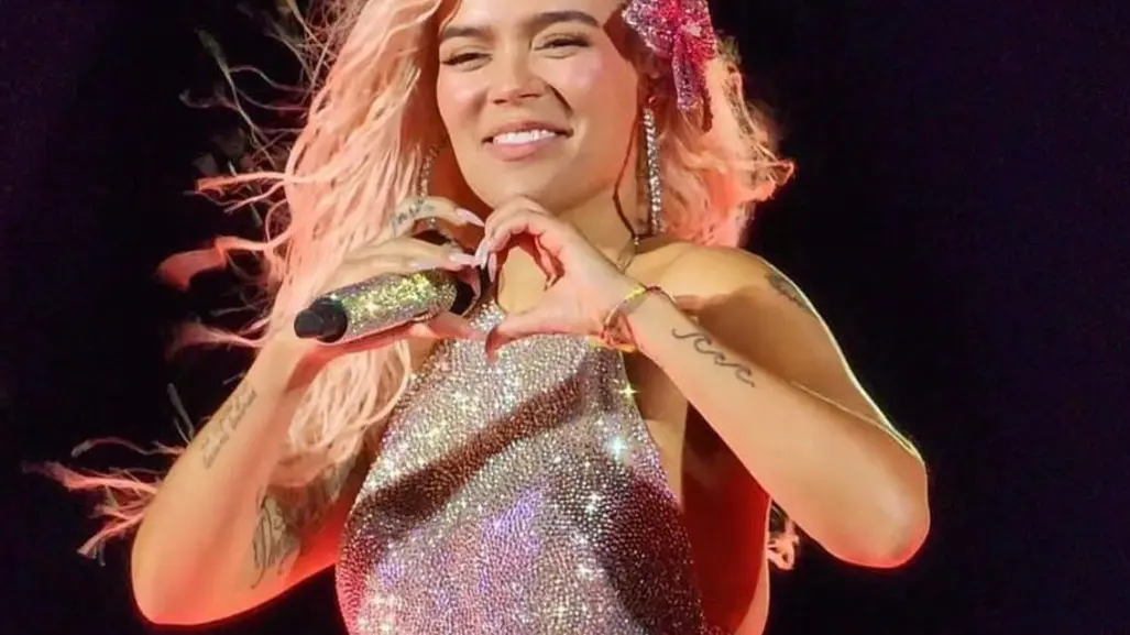 Karol G enciende el Estadio Azteca ante 80 mil asistentes (VIDEO)