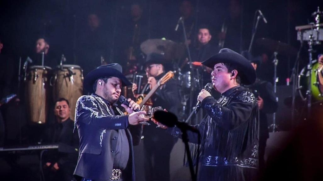 Arranca “Prófugos del Anexo” en el Carnaval de Mazatlán (VIDEO)