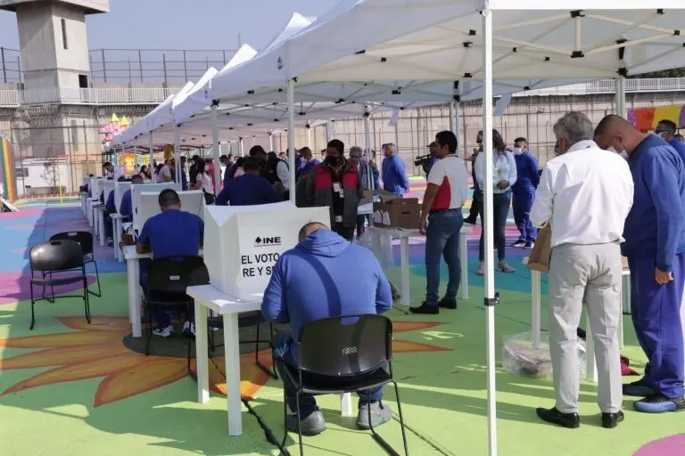 Personas en prisión preventiva podrán votar para la elección presidencial. Foto: INE.