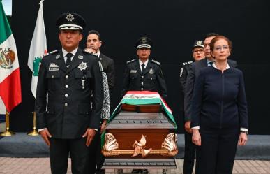 Rinden homenaje a policía caído en cumplimiento del deben en Naucalpan