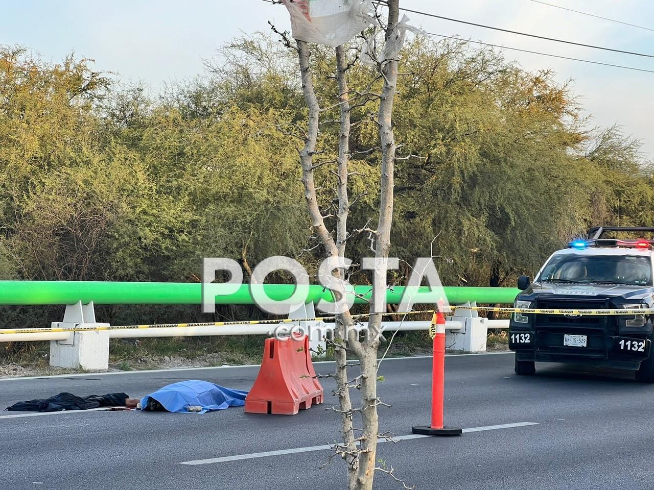 El lugar que carece de Iluminacion quedó bajo resguardo de la policía de Apodaca. Foto: Raymundo Elizalde.