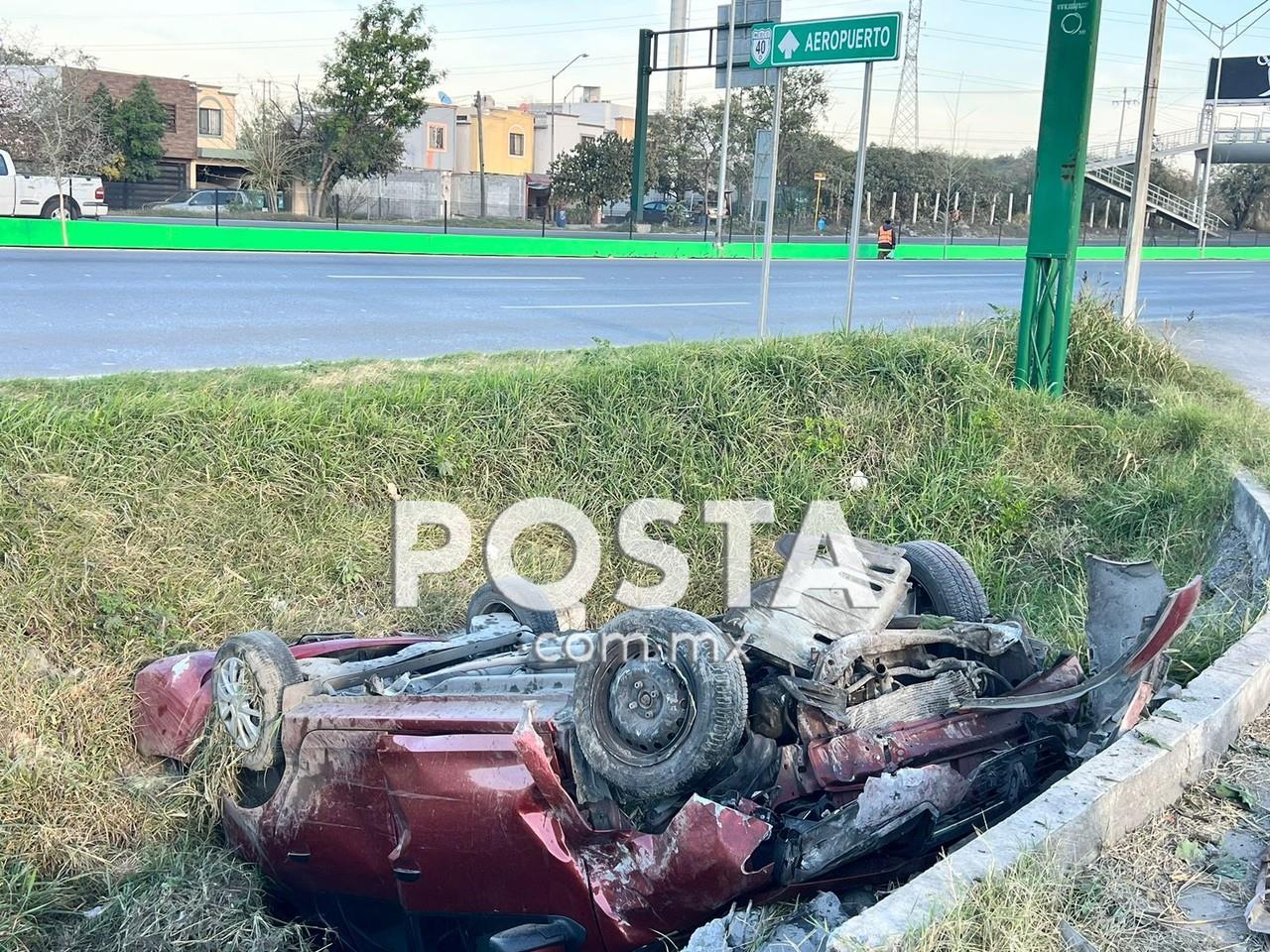 Aparentemente el exceso de velocidad fue lo que provoco que el conductor perdiera el control. Foto: Raymundo Elizalde.