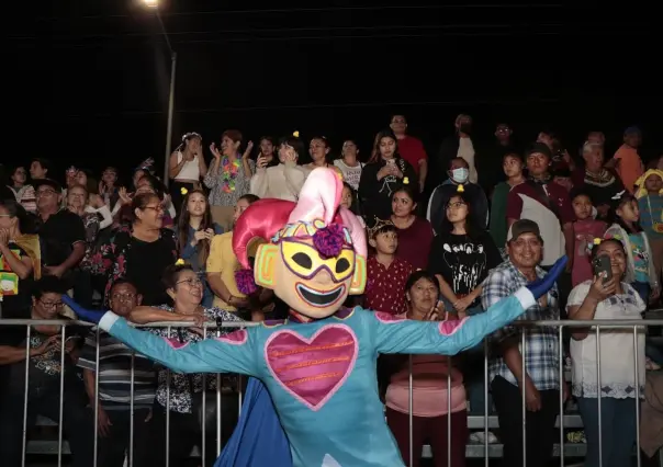 Carnaval de Mérida se llena de fantasía este sábado por la noche