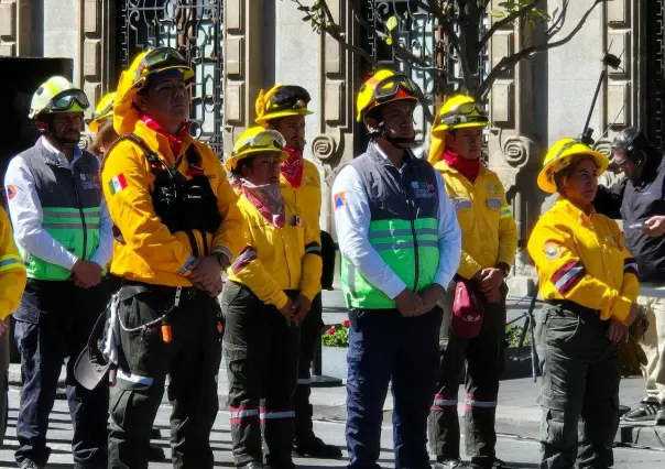 Gobierno de la CDMX muestra operativo para combatir incendios forestales