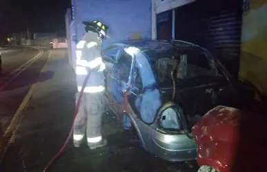 Incendian 13 vehículos en Aguascalientes; caen seis presuntos responsables