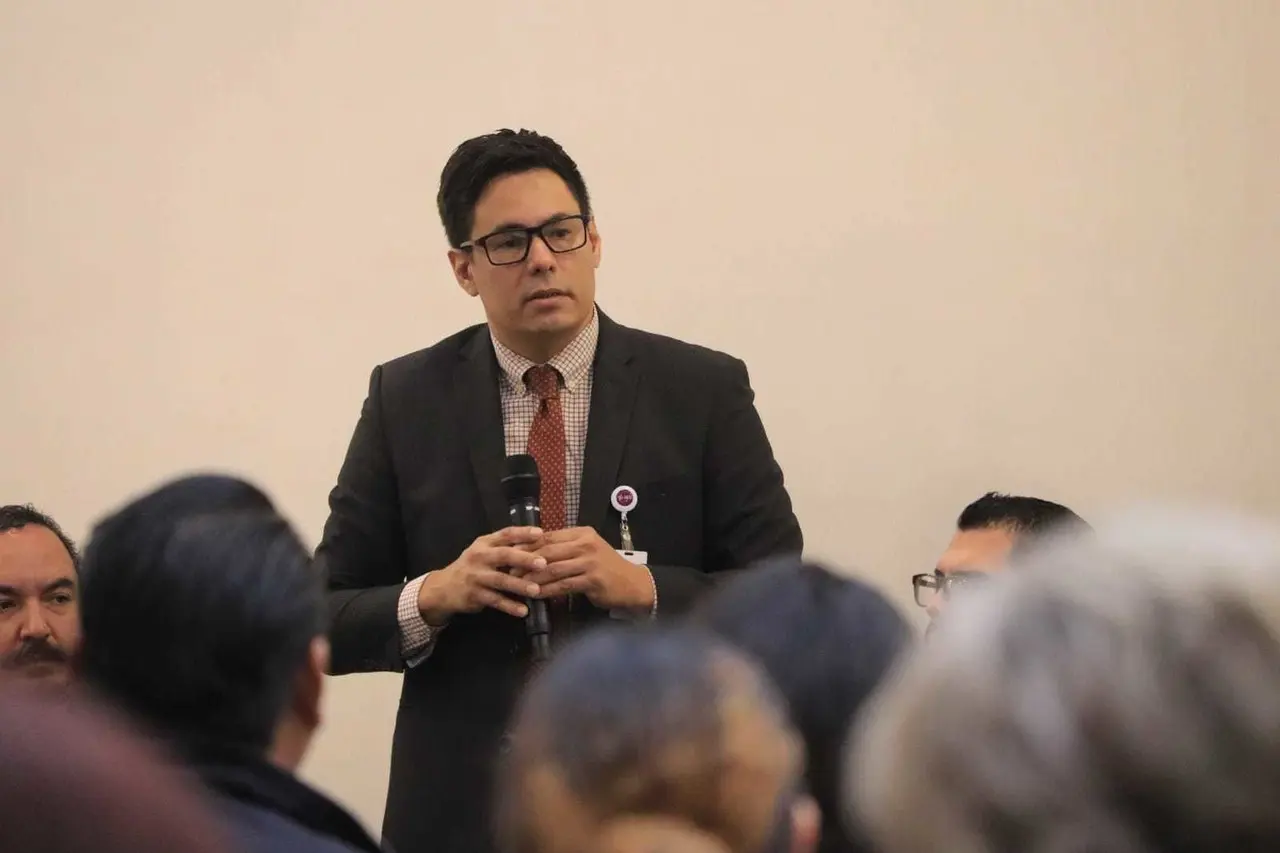 El IEC informó que Rodrigo Paredes Lozano ya está trabajando en recuperar su cuenta. (Fotografía: Archivo)