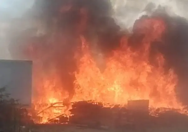 Incendio en Tultitlán: Sin heridos y en proceso de control (VIDEO)