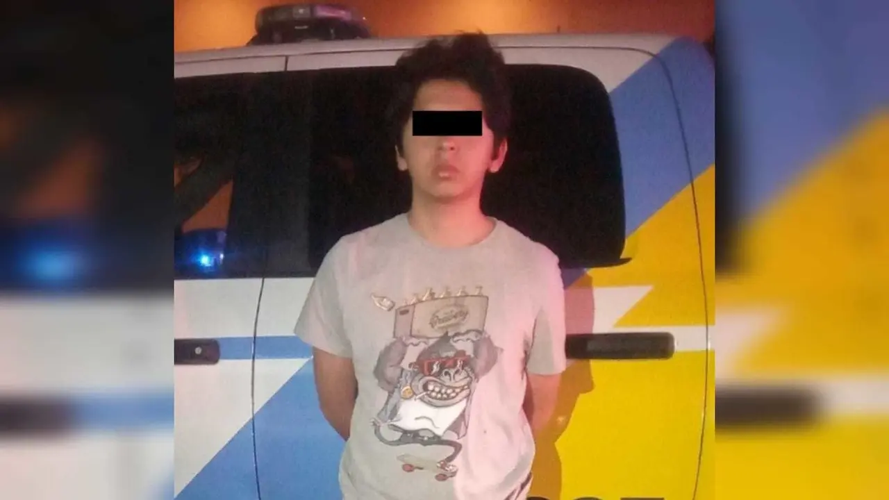 Un joven de 19 años fue denunciado y detenido por policías de Monrterrey. Fotos. Cortesía