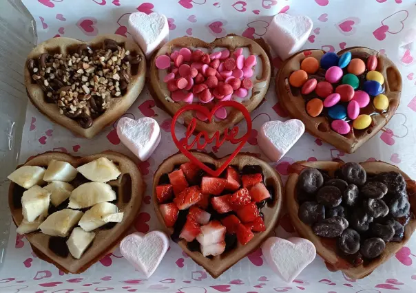 Emprendedores aprovechan el Día de los Enamorados para llegar al corazón