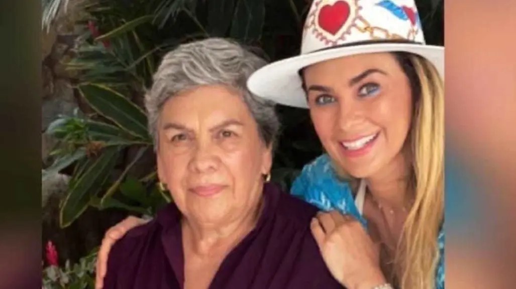 Muere la madre de Aracely Arámbula