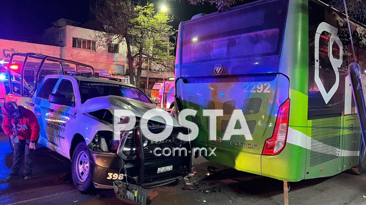 El percance se dio en el cruce de la avenida Cuauhtémoc y la calle Arteaga. Foto: Raymundo Elizalde.