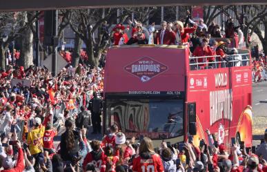 Desfile de Chiefs por Super Bowl: Tiroteo deja 1 persona muerta