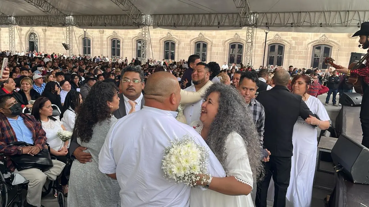 Se dan el “Sí” más de mil 500 parejas en matrimonios colectivos. Foto:  Cynthia Pardo