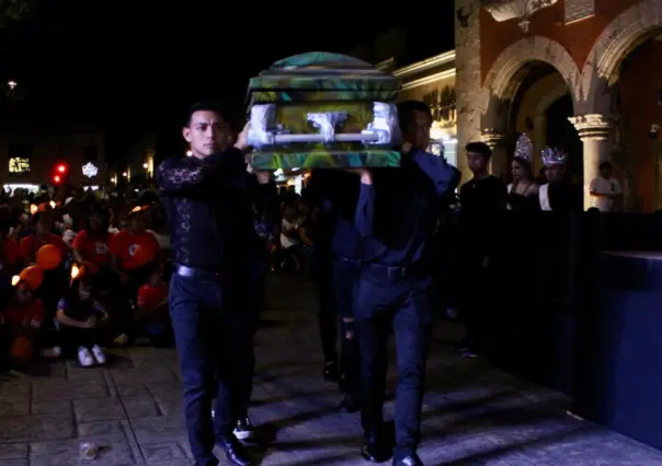 ¡Se acabó la fiesta! Así fue el entierro de Juan Carnaval en Mérida