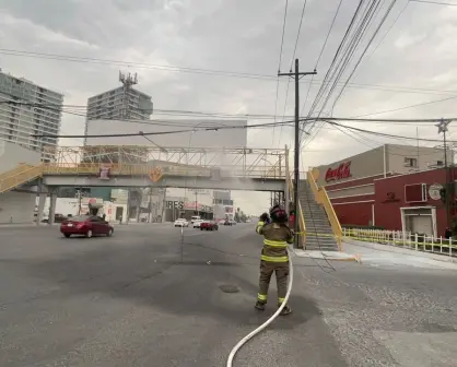 Incendio de cableado en Alfonso Reyes colapsa vialidad