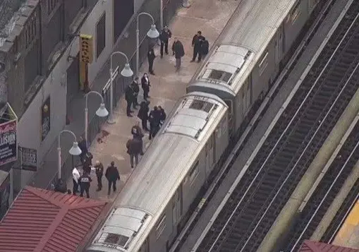 Detienen a homicida de mexicano en tiroteo del metro de Nueva York