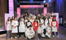 Itatí Cantoral y Laura Bozzo dentro de MasterChef Celebrity 2024