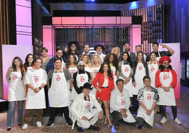 Itatí Cantoral y Laura Bozzo dentro de MasterChef Celebrity 2024