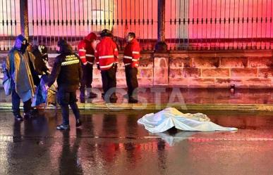 Autobús de los rojos mata a un peatón junto a la Catedral