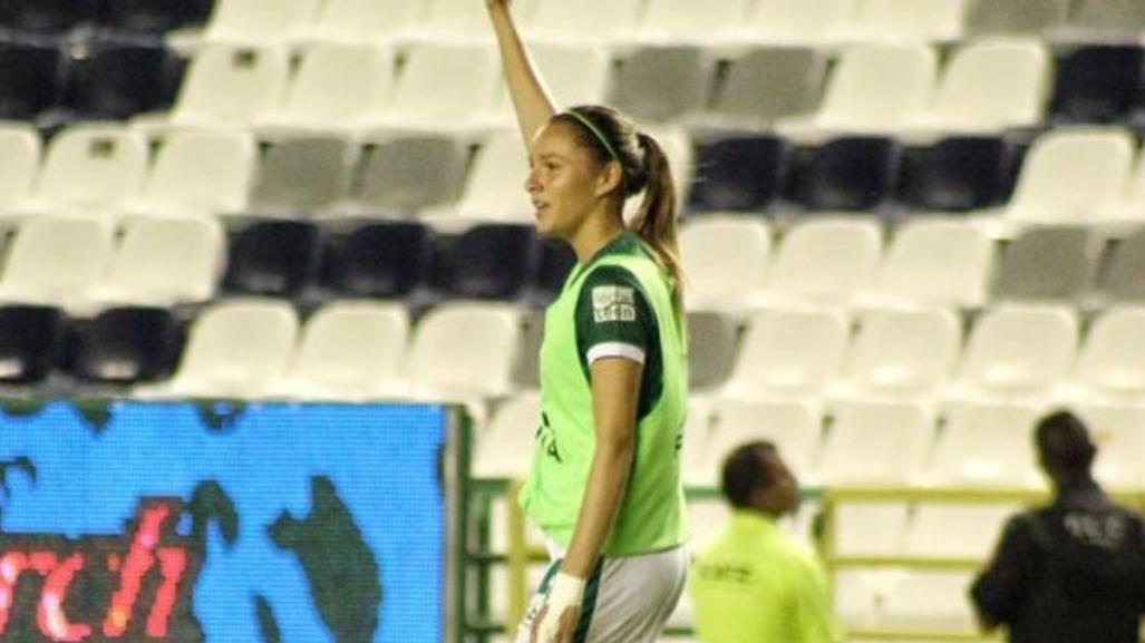 Muere Karla Torres, ex jugadora de León femenil tras haberse volcado en su auto