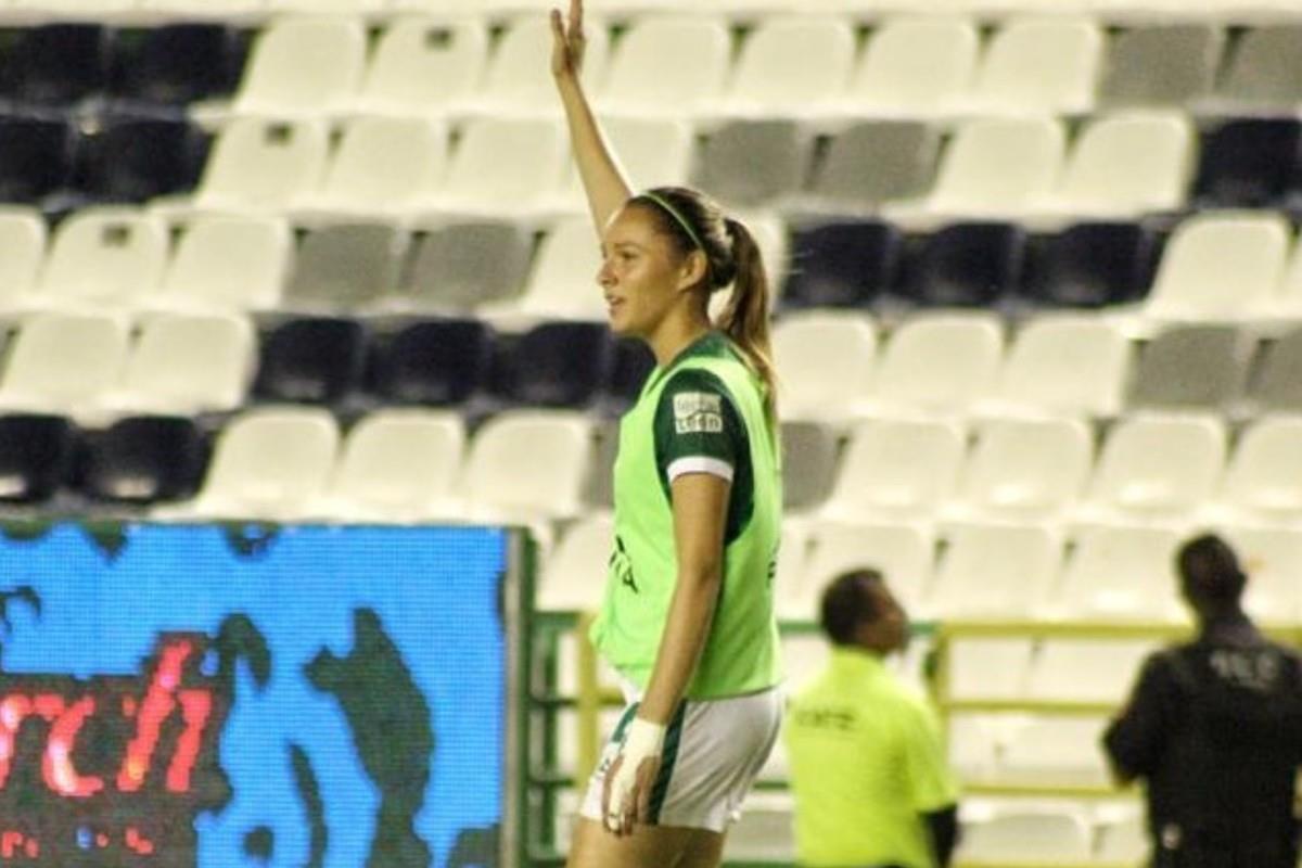 Karla Torres jugó para el Club León Femenil Foto: Instagram Karla Torres