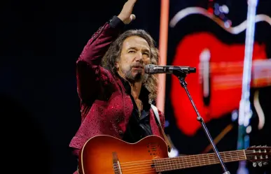 Marco Antonio Solis El Buki disfruta de Mérida a unas horas de su concierto