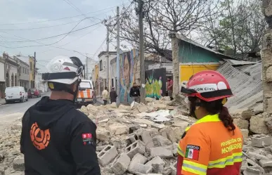 Se derrumban fachadas de dos viviendas en el centro de Monterrey