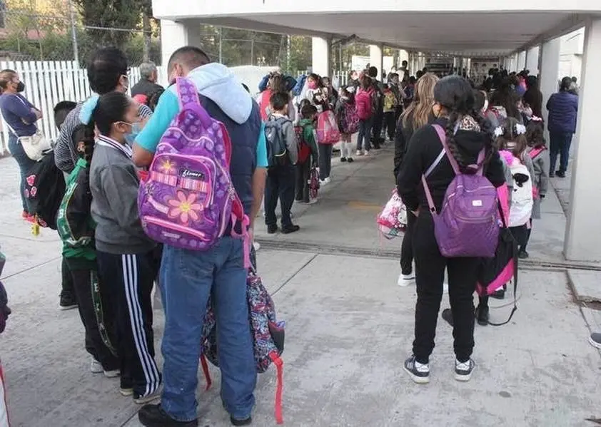 Esta modificación al horario escolar por parte de la SEP de momento sólo aplica en Puebla a partir del 19 de febrero. Foto: El Sol de Puebla.