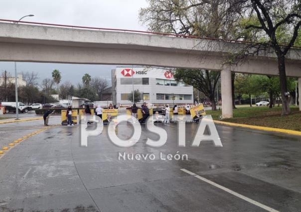 Cierran vialidad en San Pedro por protesta (VIDEO)