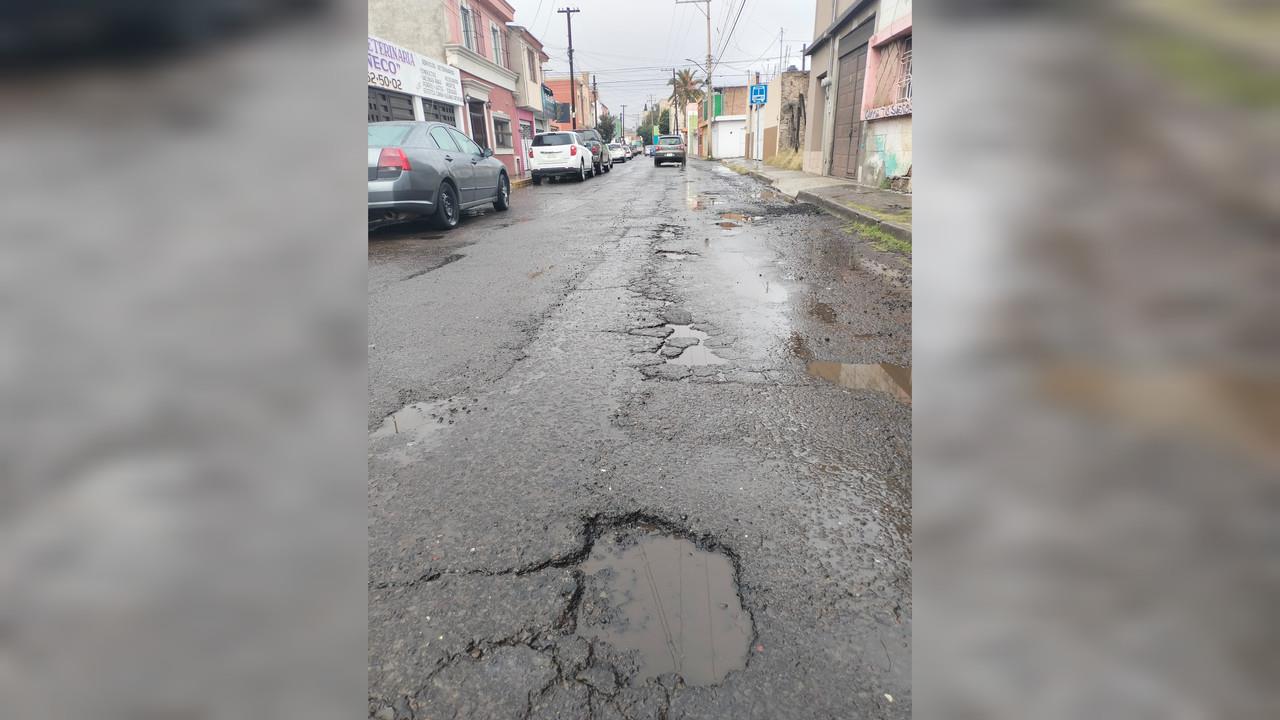 ¡Crece el terror en las calles! Proliferan baches a consecuencia de las lluvias