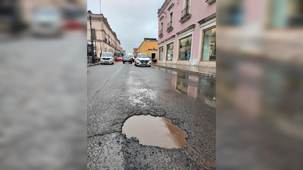 ¡Crece el terror en las calles! Proliferan baches a consecuencia de las lluvias