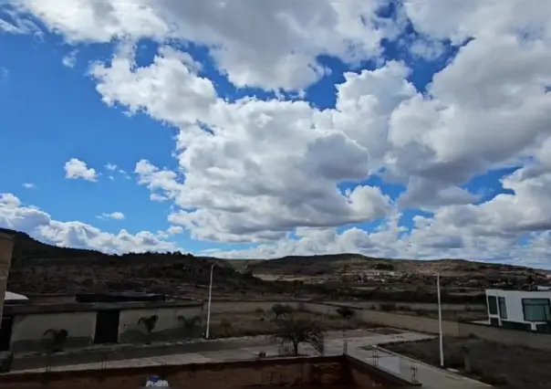 Poco a poco vuelve el azul a los cielos a la callada y tranquila ciudad colonial