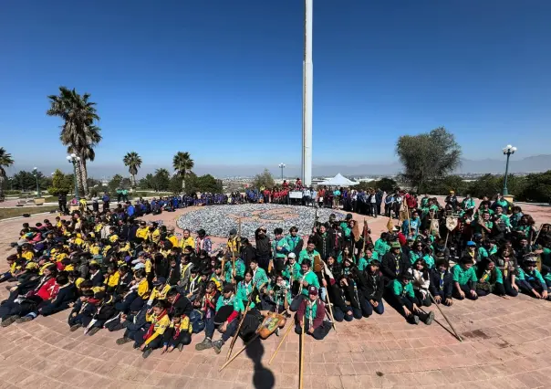 Scouts se unen para colectar latas para causas sociales