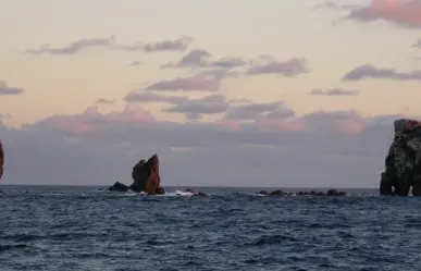 Conoce las impresionantes Rocas Alijos en BCS