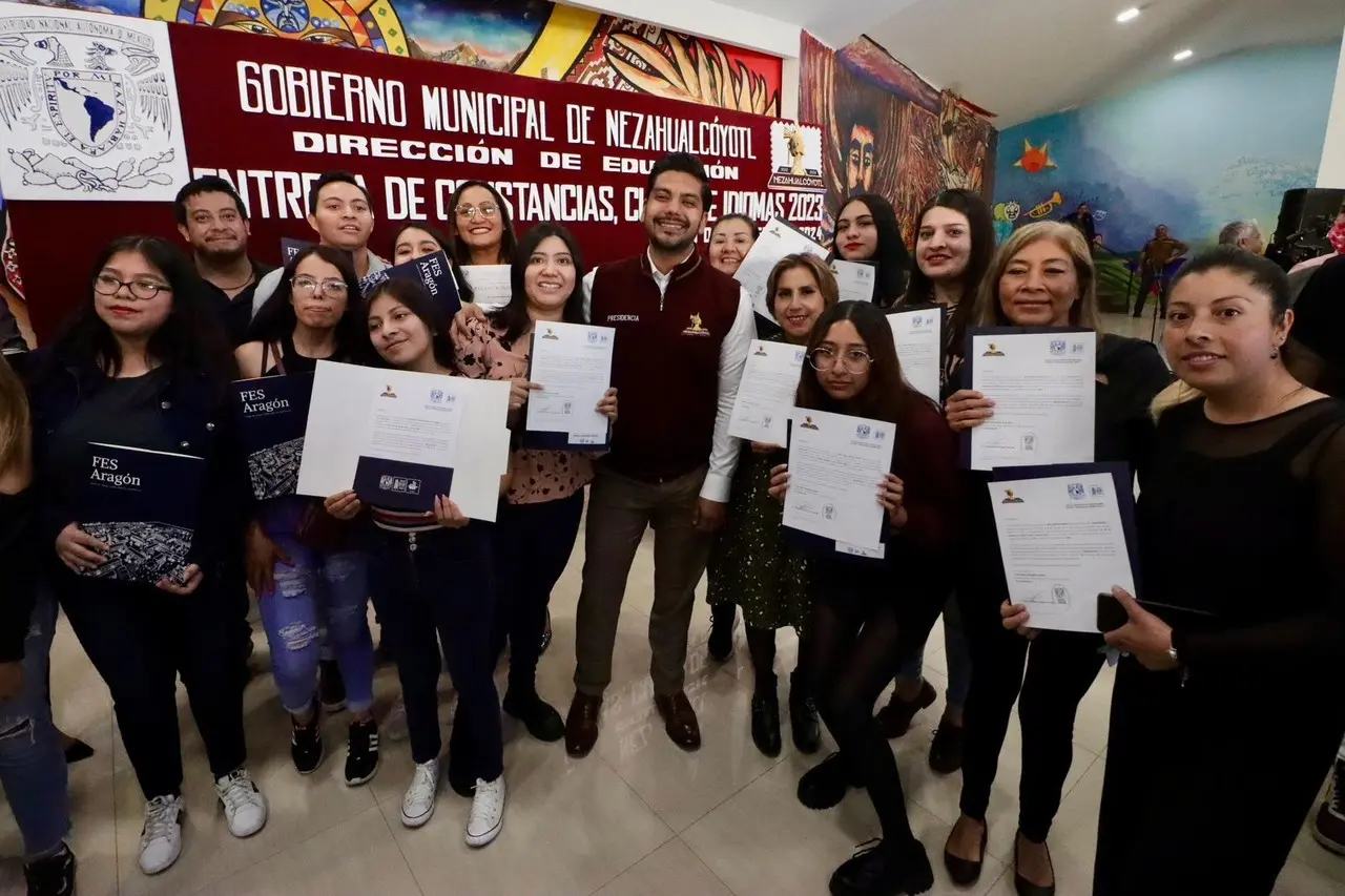 Nezahualcóyotl: Acredita a alumnos de inglés en su Escuela Municipal de Idiomas