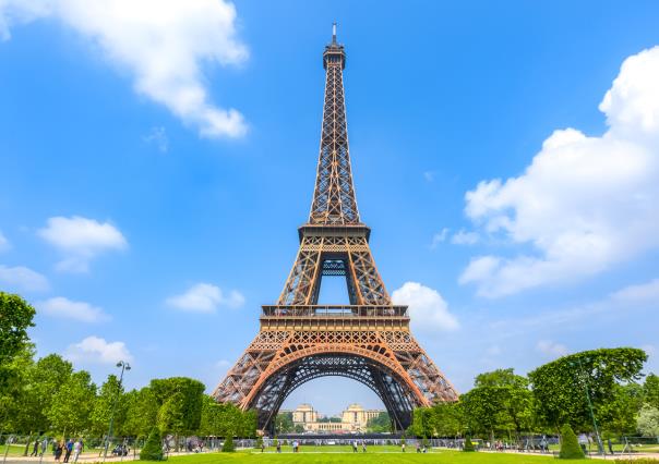 Torre Eiffel cerrada: trabajadores en huelga ¿visitarás París?