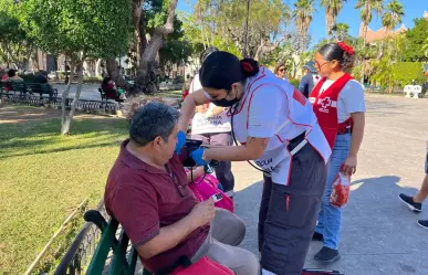 Cruz Roja Mexicana ofrece toma de signos vitales gratis