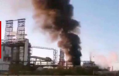 Reportan incendio en la refinería de Cadereyta, Nuevo León