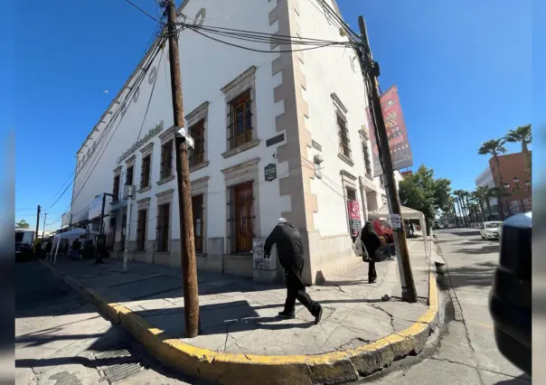 Continúa huelga afuera del Monte de Piedad