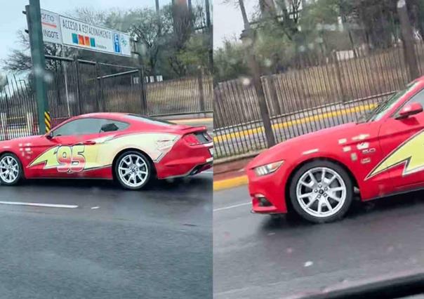 Sorprende Rayo McQueen en avenida Constitución (VIDEO)