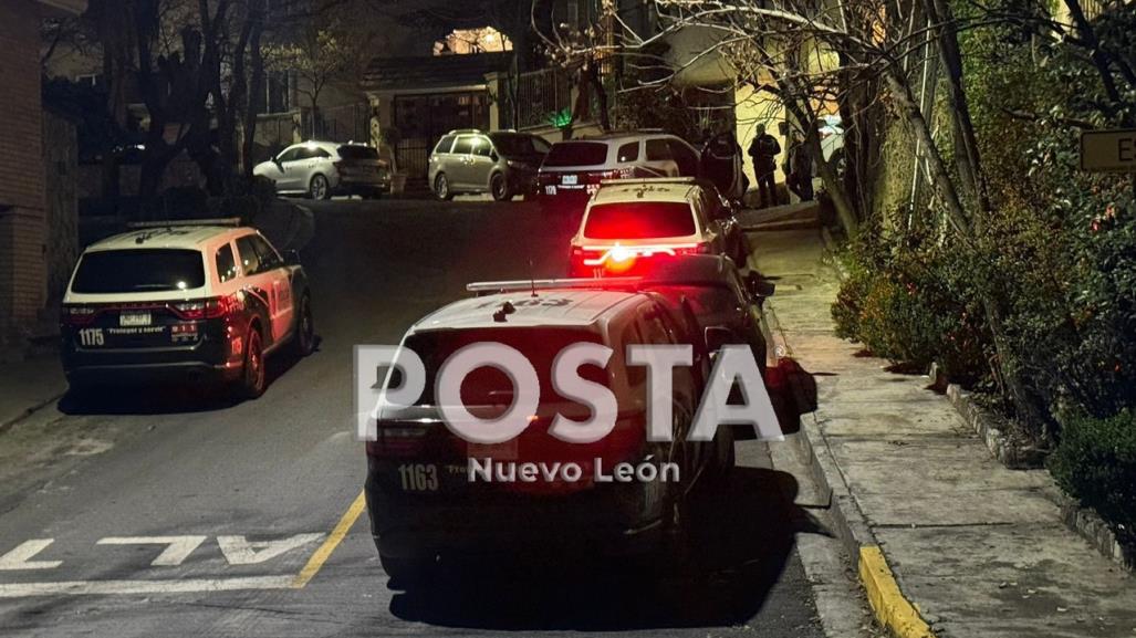 Roban auto Porsche en San Pedro