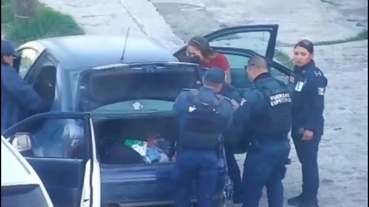 Da mujer a luz en plena calle de Escobedo (VIDEO)