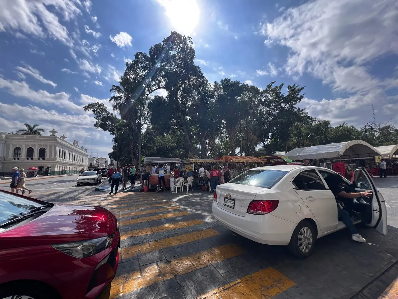 Contar con un seguro para autos es vital para cuidar de ti y de tu familia. Foto: Irving Gil