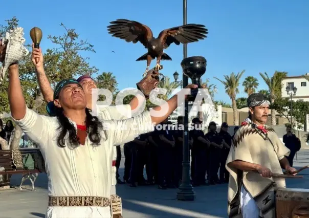 ‘Aperturan los 4 Rumbos’ frente al Palacio Municipal de Los Cabos