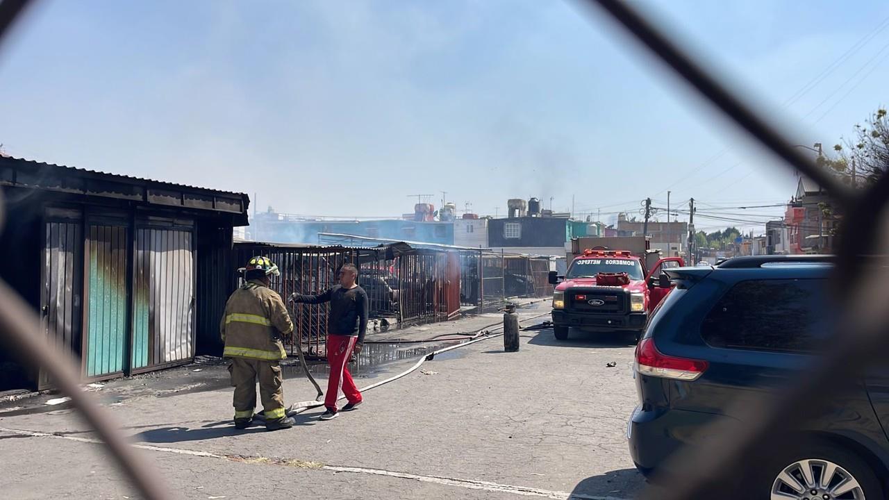 Las autoridades investigan las causas del incendio. Foto: Ayuntamiento de Metepec