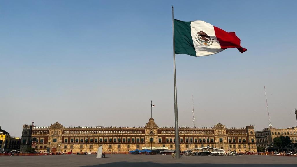 Bandera Mexicana: Símbolo Nacional de Identidad y Orgullo