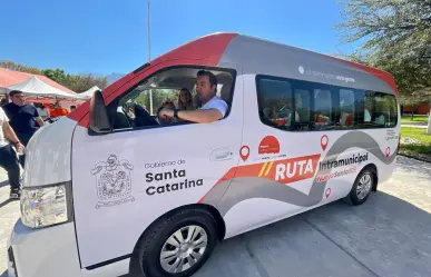 Arranca Jesús Nava programa Nuevo Santa Bus Intramunicipal en Santa Catarina