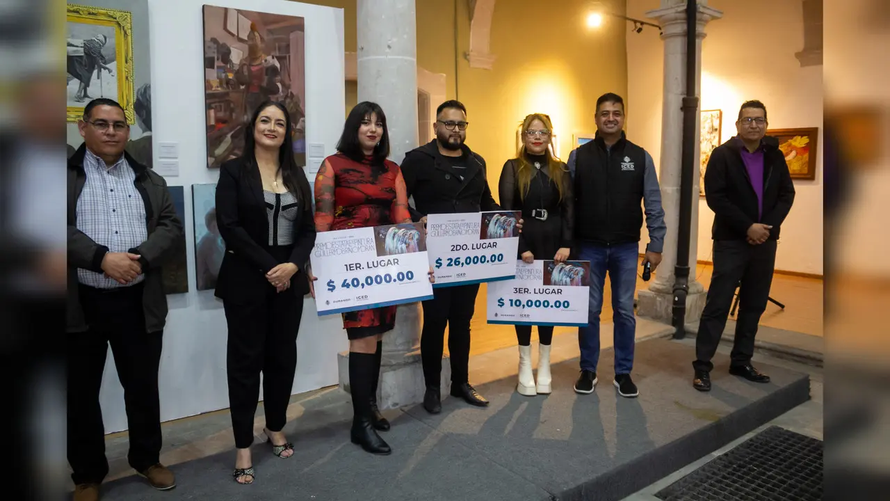 Gana Paulina Medina el Premio Estatal de Pintura